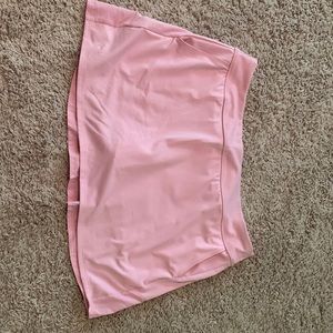 EUC soft pink Under Armour XL golf skort
